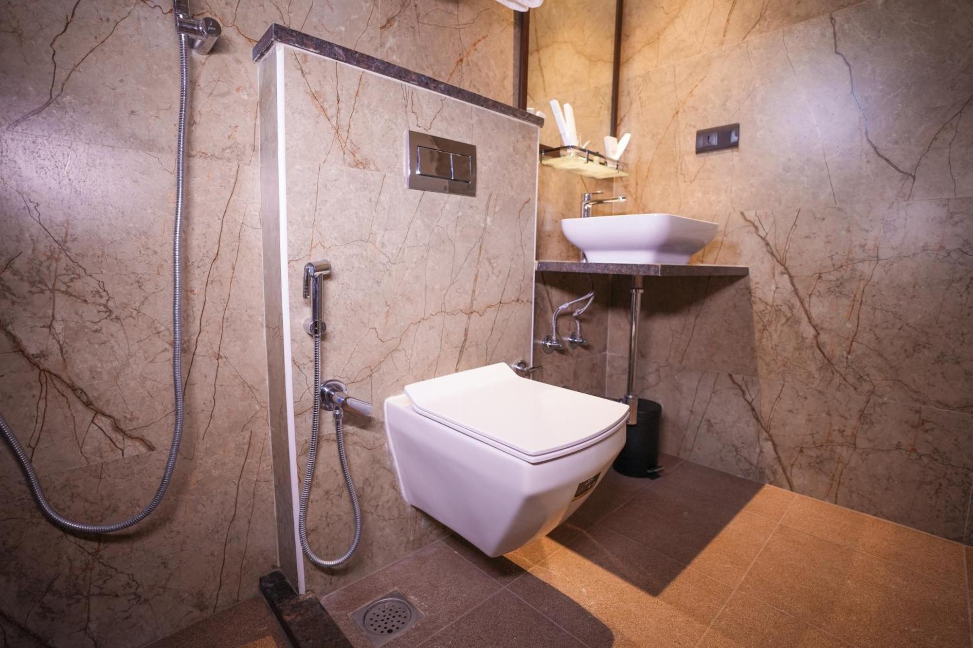 Vaishnavi Residency Hotell Bangalore Eksteriør bilde